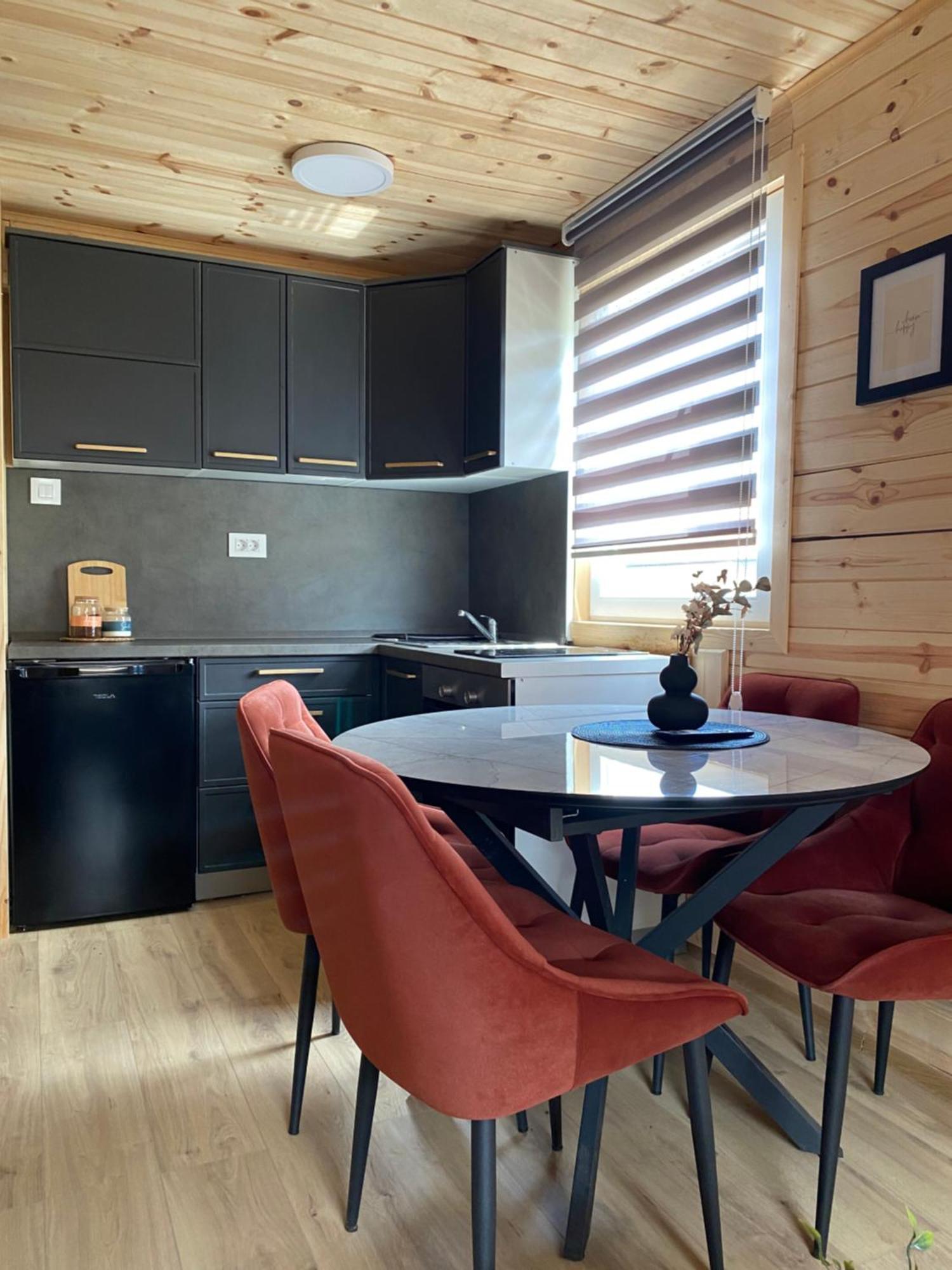 Tiny House Neny Fruska Gora Casa vacanze *